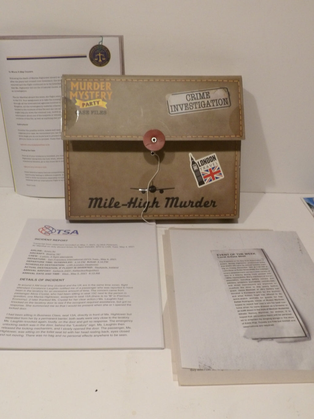 University Games, Murder, Mystery, Party Case Files, Fire in Adlerstein - Great Unused Condition image 4