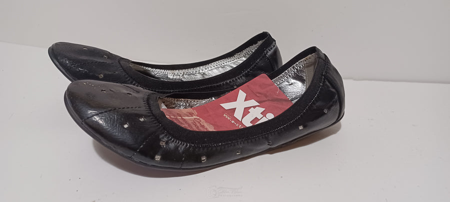 Xti - Zapato - Flat Shoes - Black - Brand New image 1