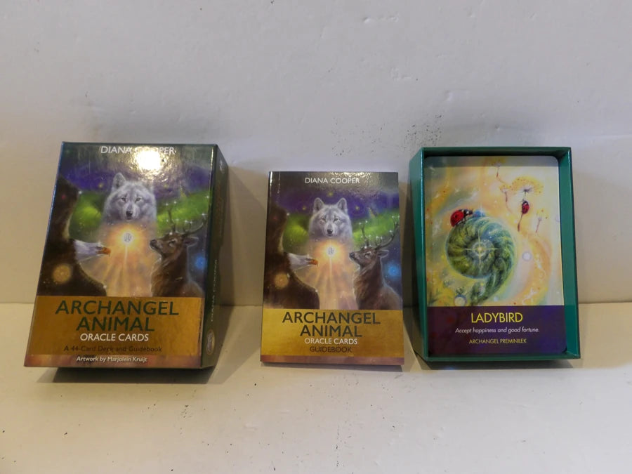 Diana Cooper - Archangel Animal Oracle Cards - Marjolein Kruijt - Great Condition image 3