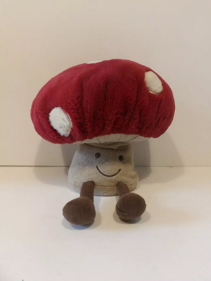 Jellycat Amuseable Mushroom Plush with label - Great Condition image 2