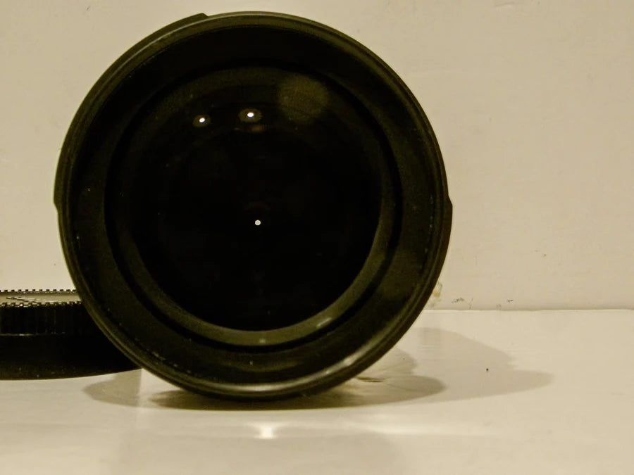 Nikon 18-70mm f/3.5-4.5 G Nikkor AF-S DX ED Zoom Lens - Great Condition image 3