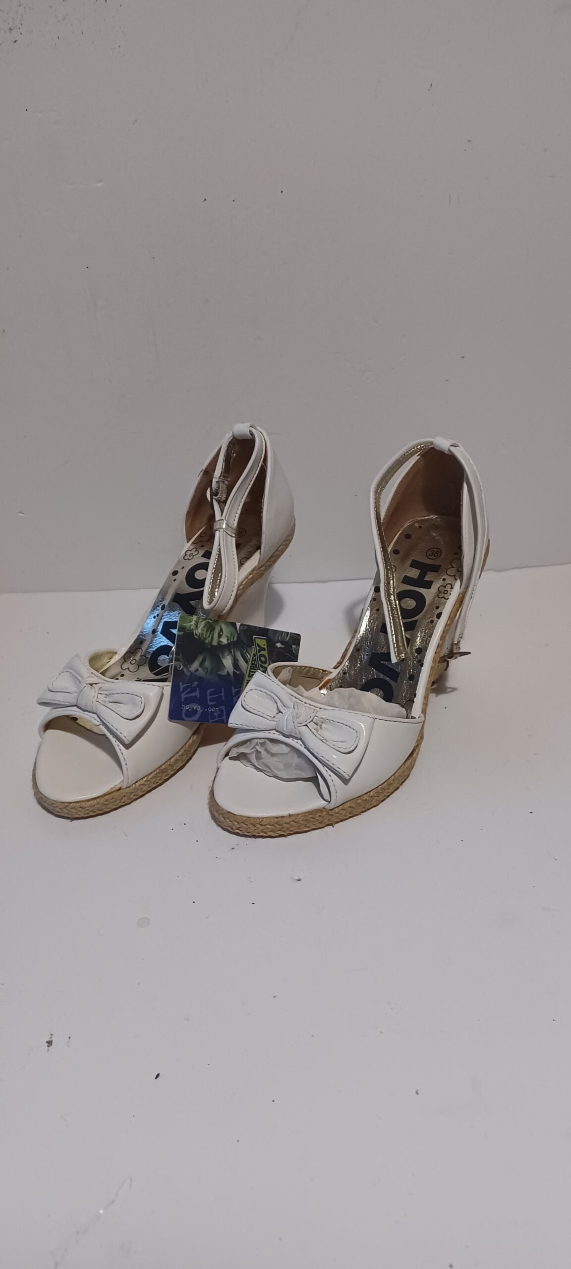 Hoyvoy - Bow - Wedge - Heel Strap - White - Brand New image 6