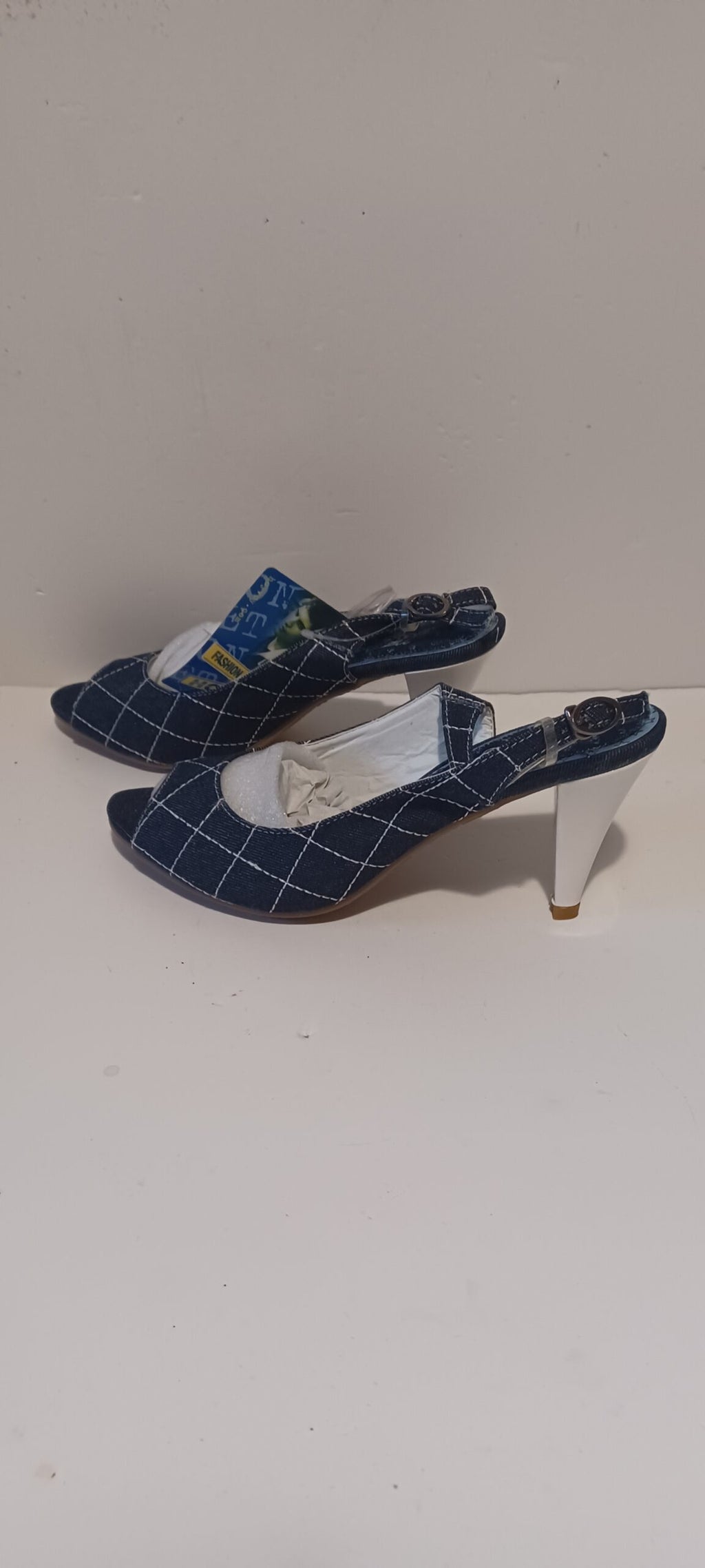Hoyvoy - Zapato - Denim and White - Heel Strap - Dark Blue - Brand New image 6