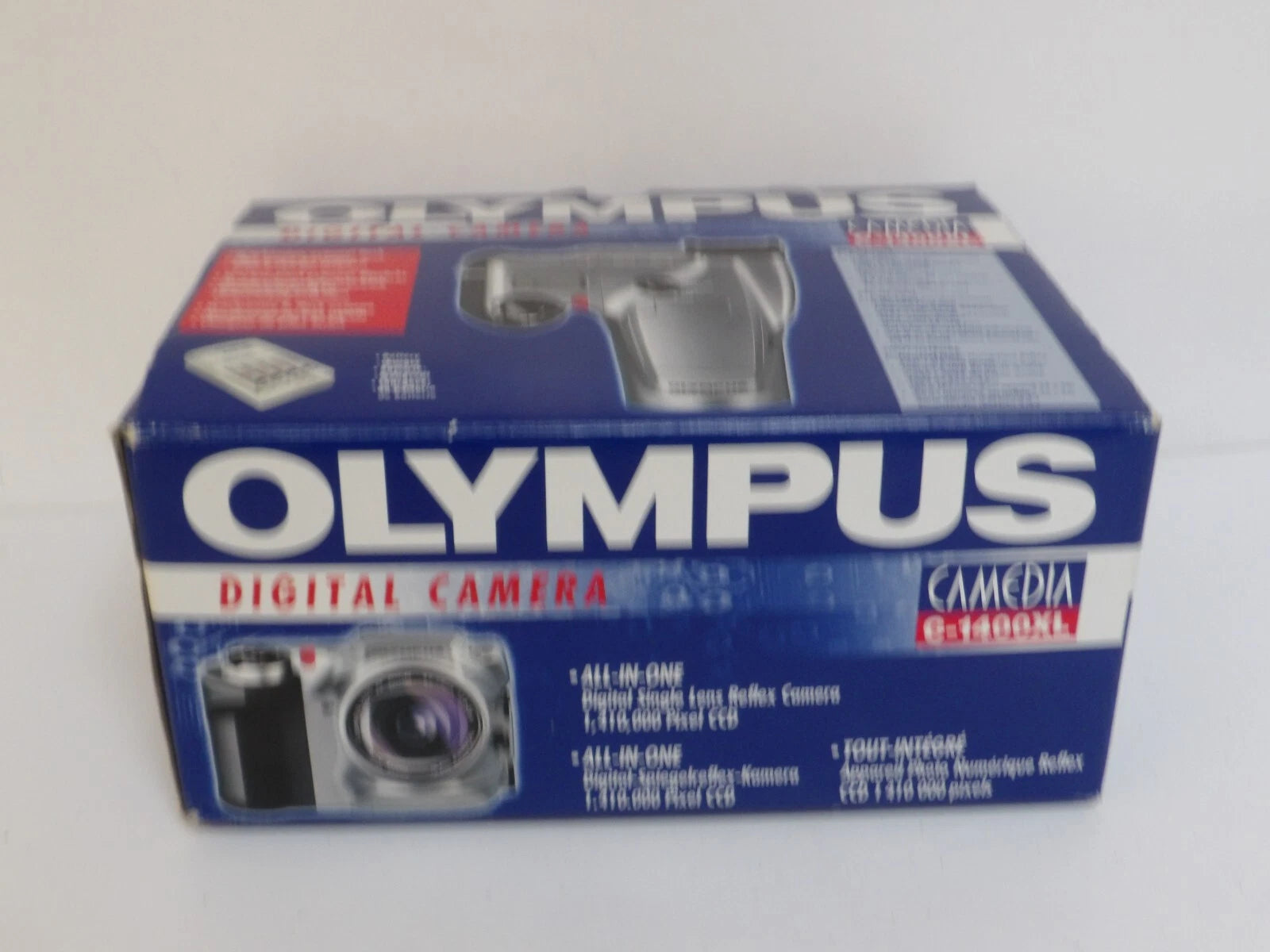 Olympus Camedia Digital Camera C-1400XL Early 1.4 Mpixel PWO - Boxed image 2