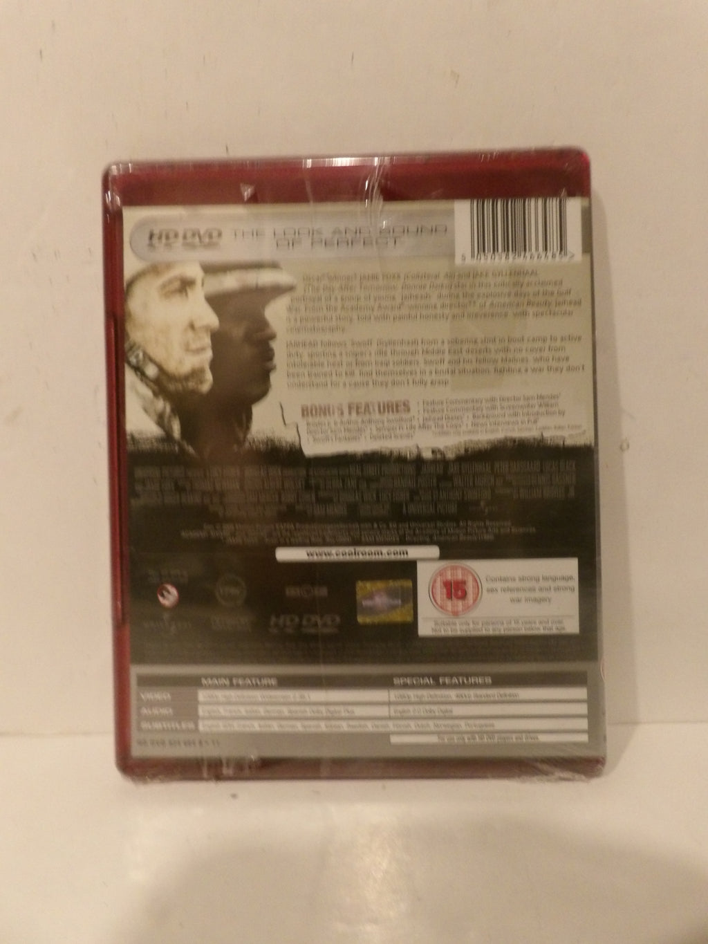 Back cover of a DVD case for 'Born to Run' on a plain off-white surface, wrapped in protective plastic.