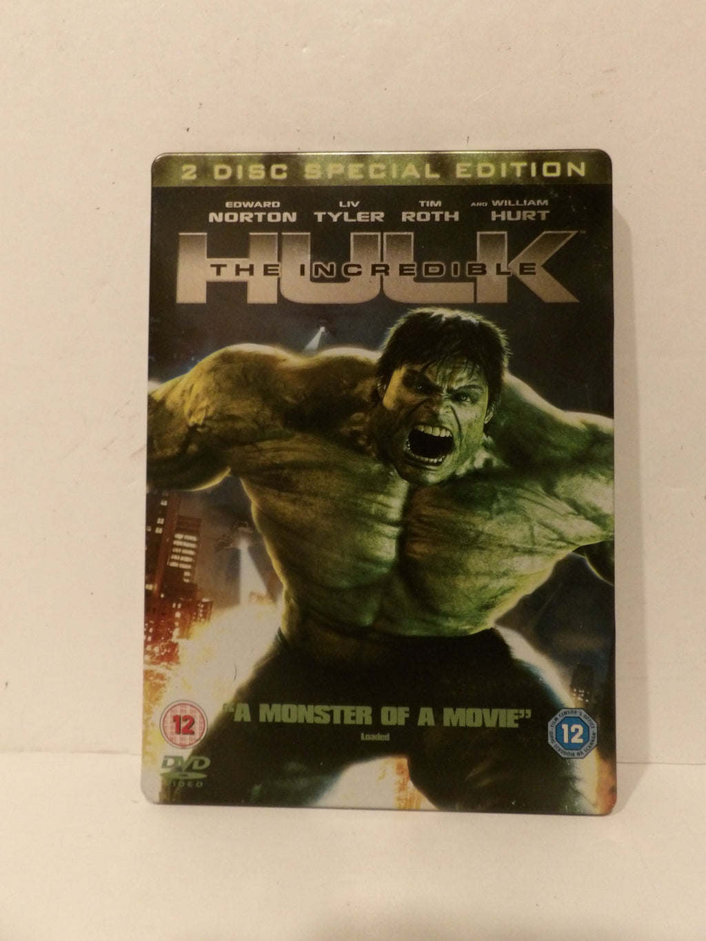 A 2-disc special edition DVD of the movie 'The Incredible Hulk' shown against a plain off-white background.