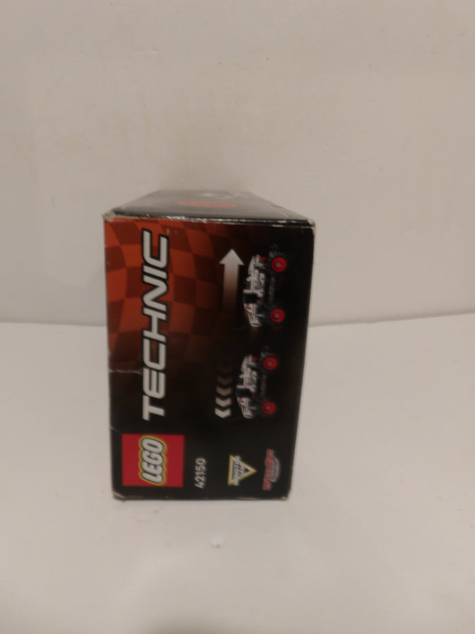 Lego | Technic | Monster Jam™ Monster Mutt™ Dalmatian | Set 75346 |  Brand New & Sealed - Retired Set image 2