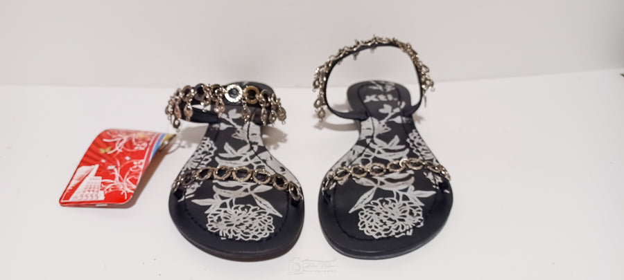 Xti - Sandali - White - Flip Flops With Chain - Brand New image 6