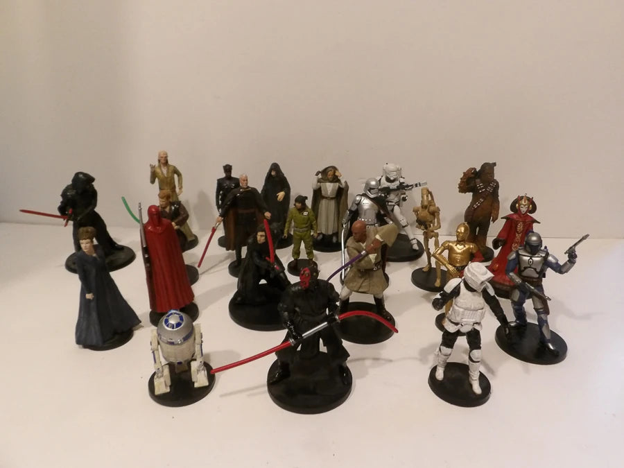 Disney - Star Wars - Mega Figurine Play Set- 20 Figures - Great Stored Condition image 0