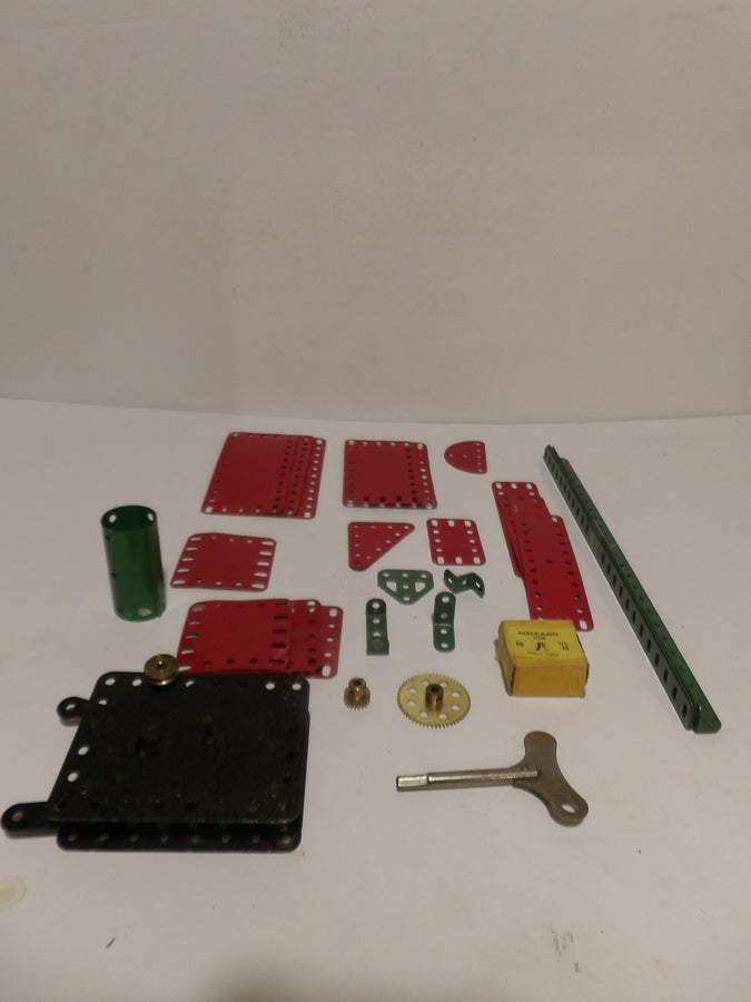 Vintage | 1950's | Meccano | Outfit No. 4 | Original Box | Green Parts Tin & More image 2
