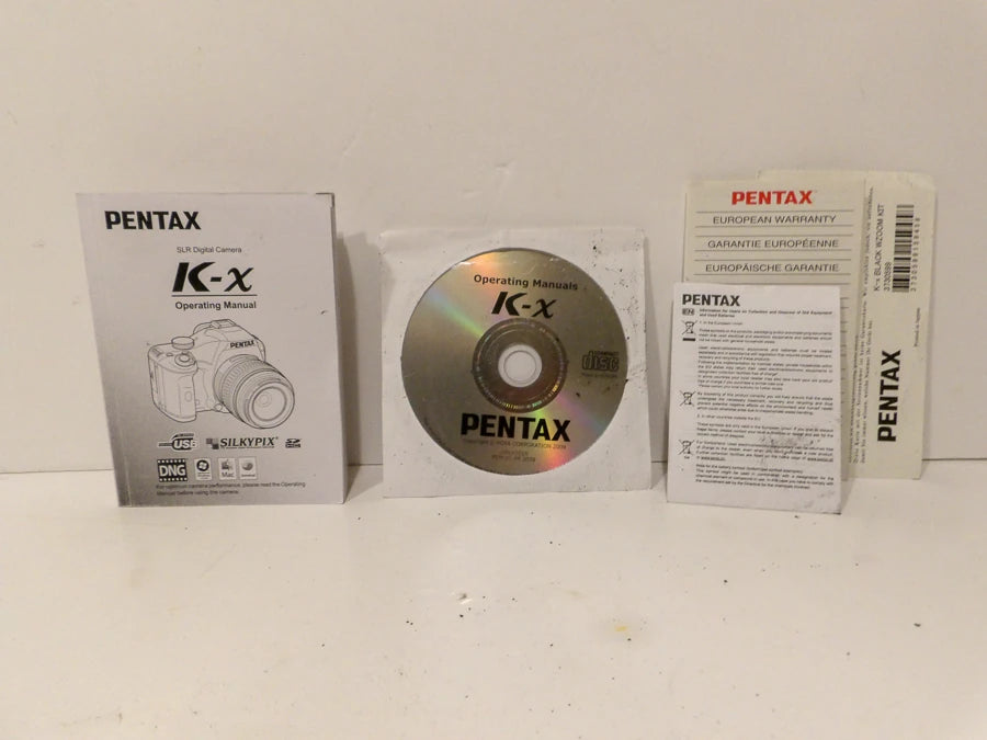 Pentax K-X 12.4MP DSLR Camera With 18-55mm & 50-200mm Lenses *Mint Condition image 4