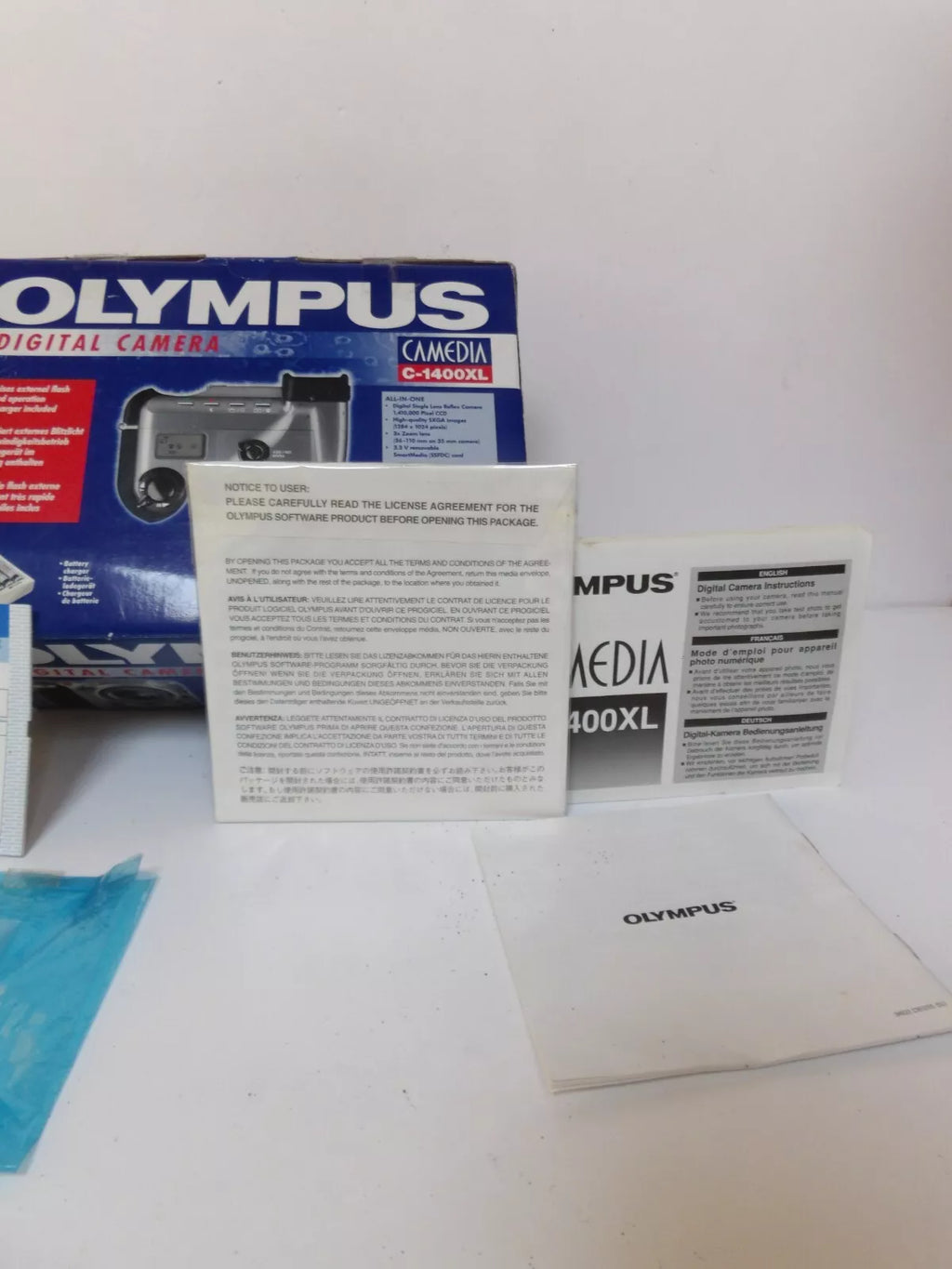 Olympus Camedia Digital Camera C-1400XL Early 1.4 Mpixel PWO - Boxed image 18