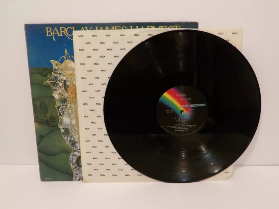 BARCLAY JAMES HARVEST Octoberon LP Vinyl image 3