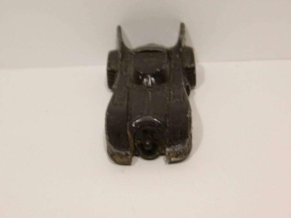 ERTL 1989 DC Comics Batmobile Approx 8cm - 1989 Batman Movie Batmobile image 6