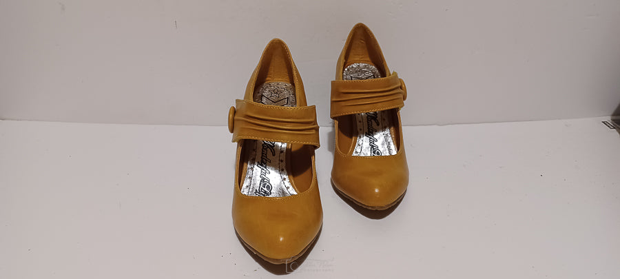 Xti - Zapato - Ladies Heel - Single Strap - Buttons - Tan - Brand New image 6