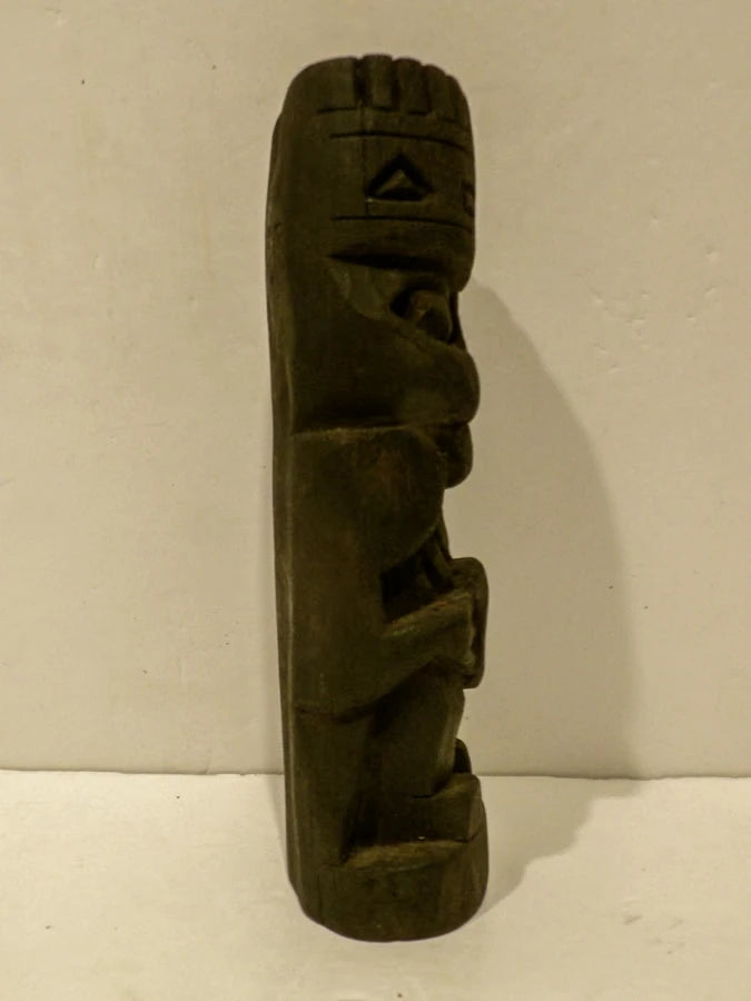 Hand Carved Wood Tiki Bar Tiki Sculpture - Great Condition image 3