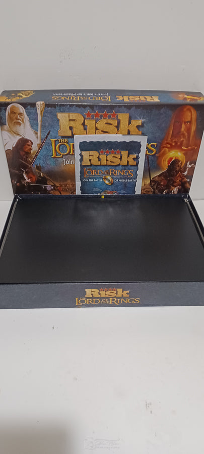 Risk | The Lord of the Rings | Trilogy Edition | 2003 | Will You Conquer Middle-Earth | Retail Shelf Condition image 4
