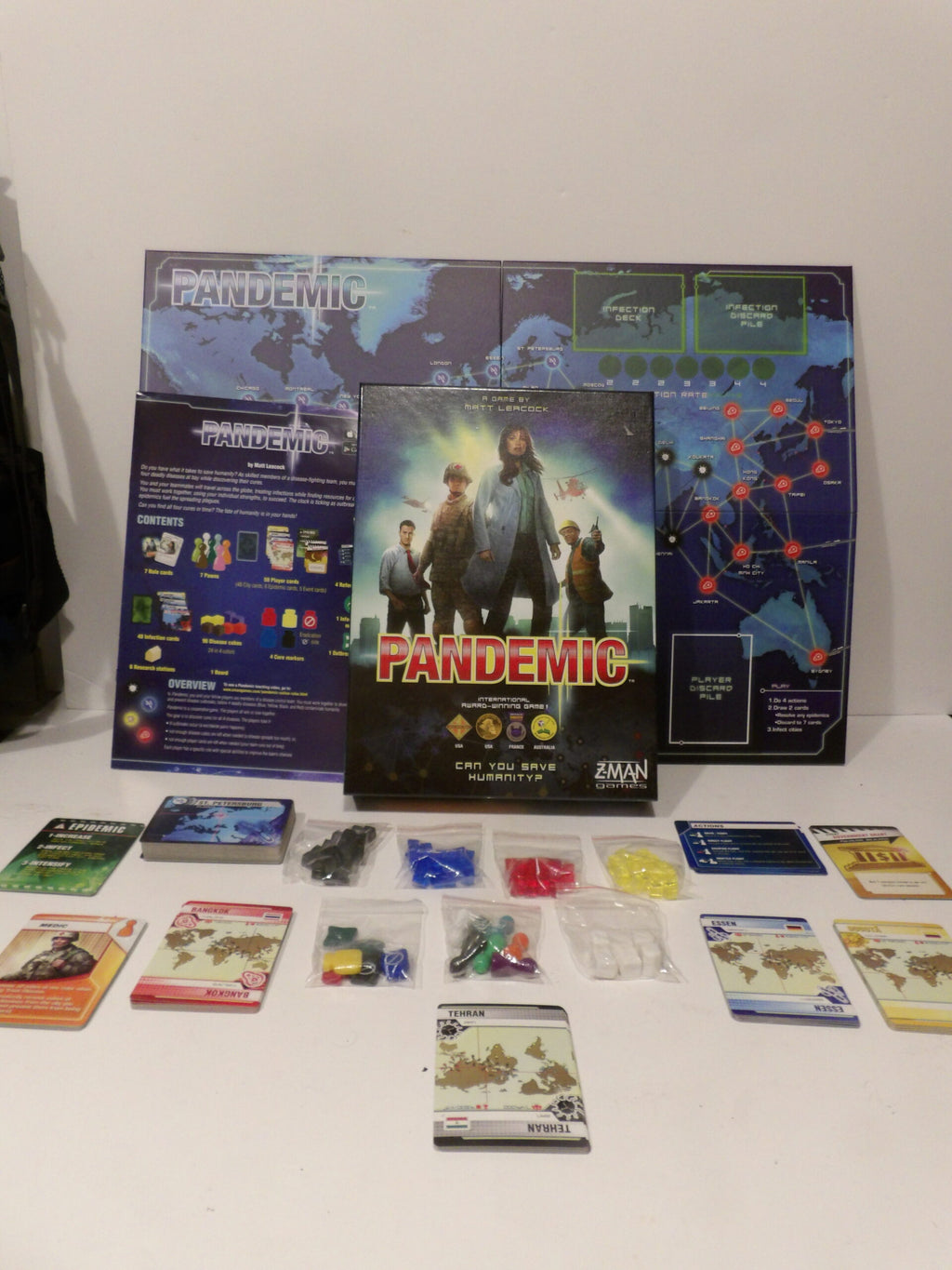 Pandemic 2013 Board Game 2nd Edition With Characters - Great Unused Condition image 0