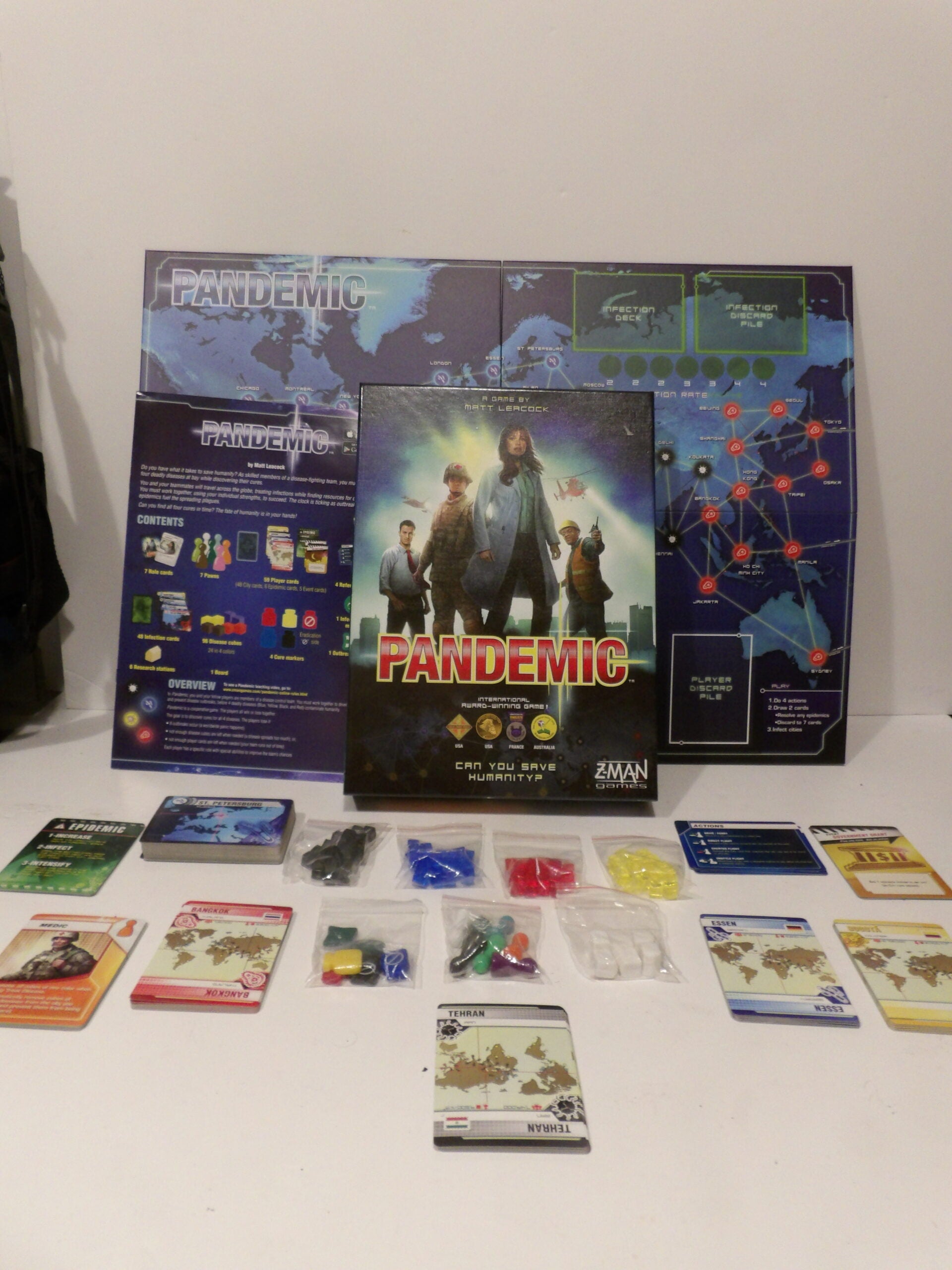 Pandemic 2013 Board Game 2nd Edition With Characters - Great Unused Condition image 0