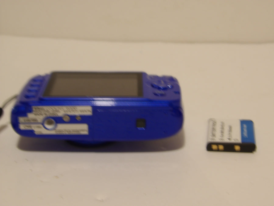 Nikon | Coolpix W100 | 13.2 Mega Pixel | Digital Waterproof Camera | Great Unused Condition image 3