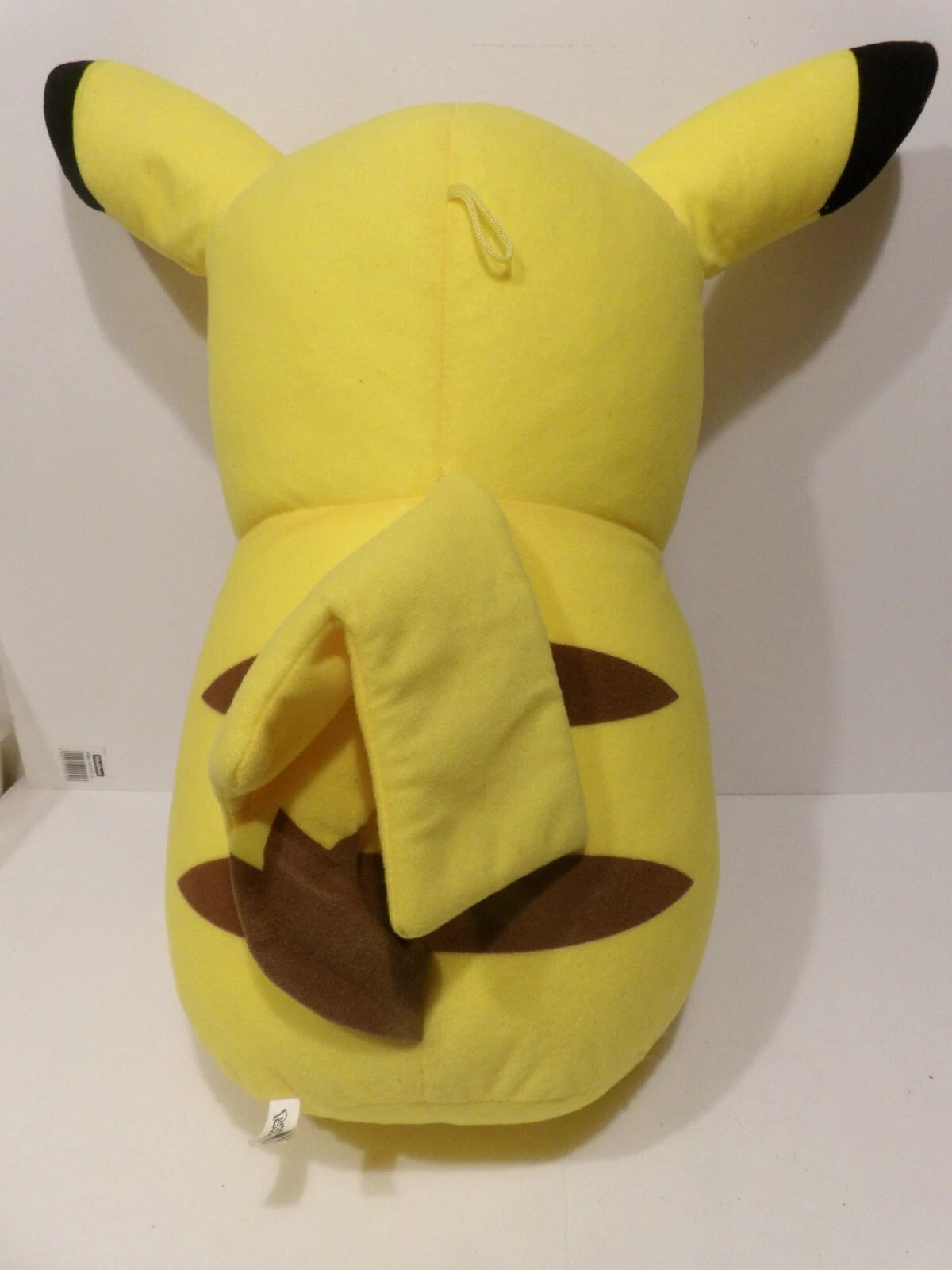 Pokemon Toy Factory 2017 - 20"/50cm - Pikachu Polyester Plush - New With Tags image 3