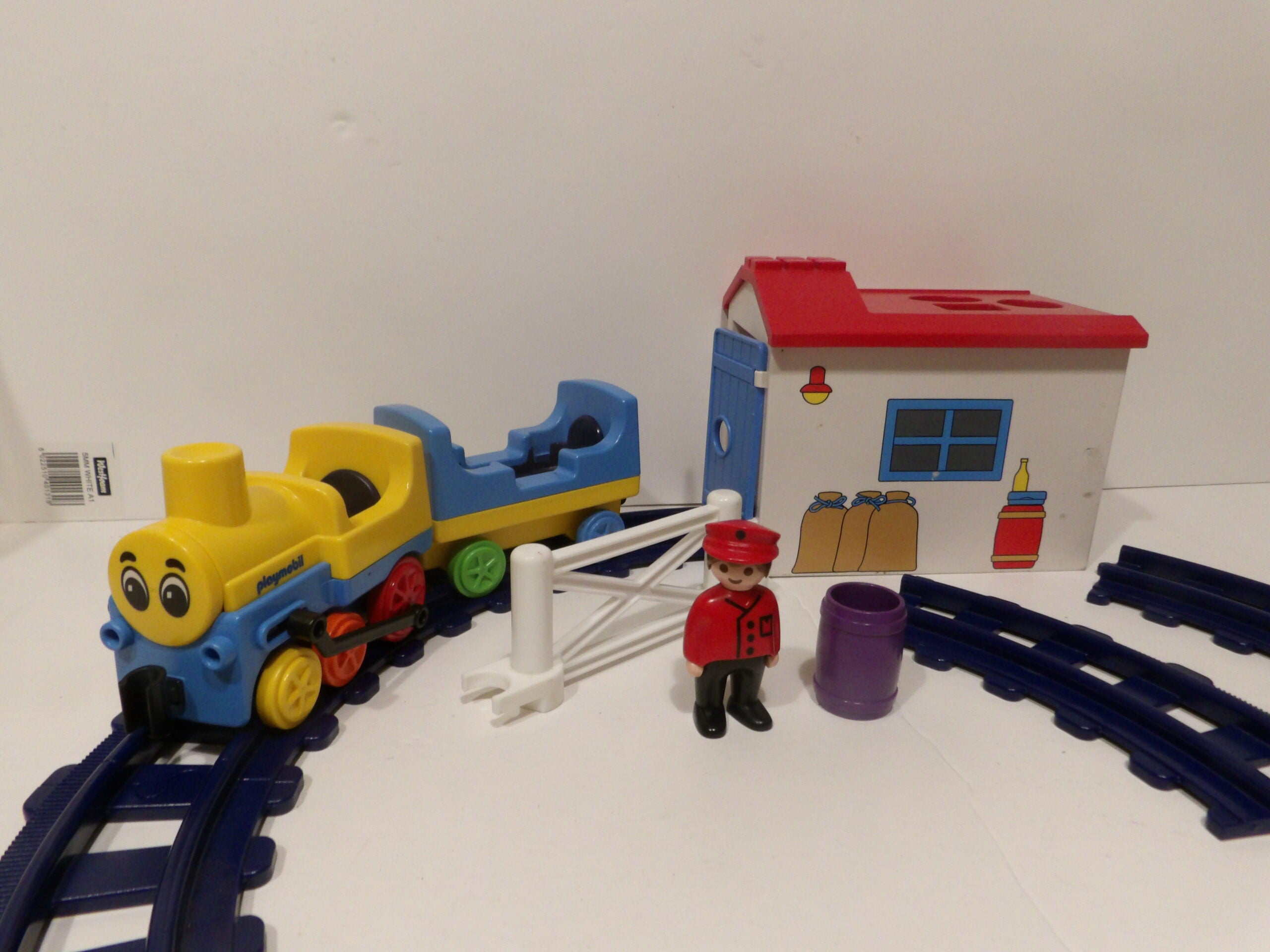 Playmobil Vintage 1990 Train With 2 x Carriages & Track Pieces - Geobra image 4