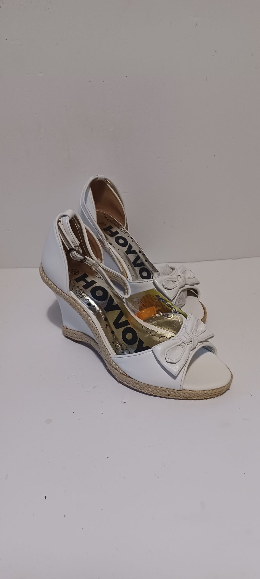 Hoyvoy - Bow - Wedge - Heel Strap - White - Brand New image 0