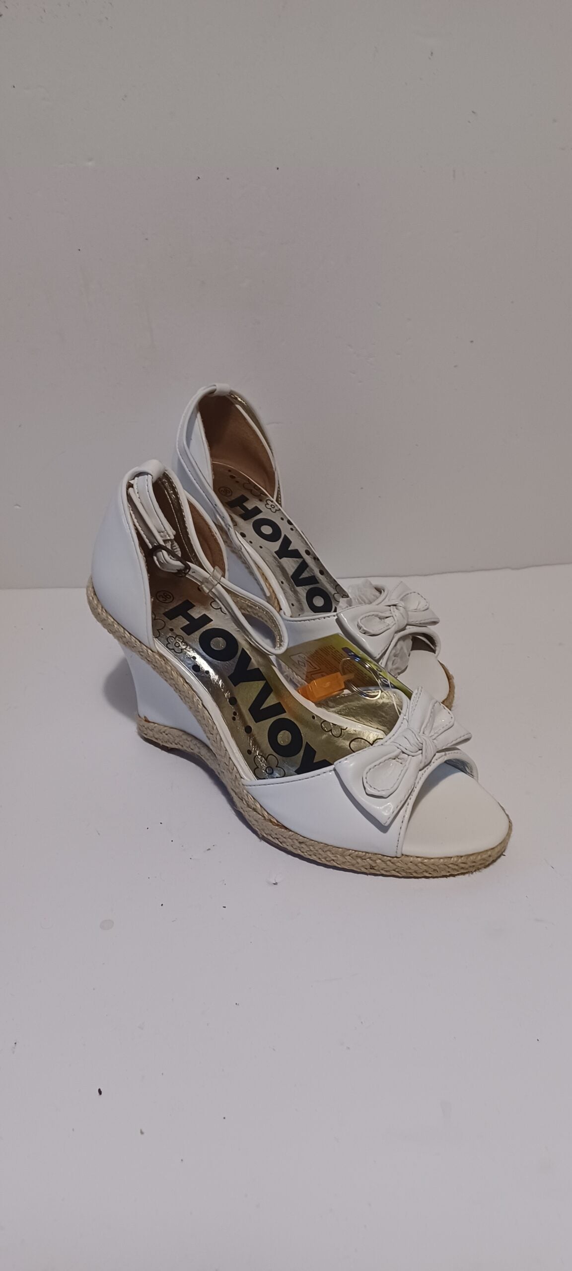 Hoyvoy - Bow - Wedge - Heel Strap - White - Brand New image 0