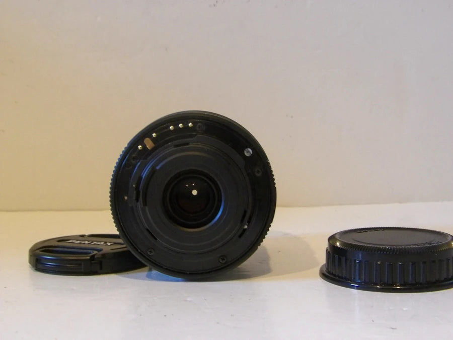 SMC - Pentax DAL - 50-200mm f/4-5.6 - Telephoto Zoom Lens – Pentax K Mount - Great Condition image 2