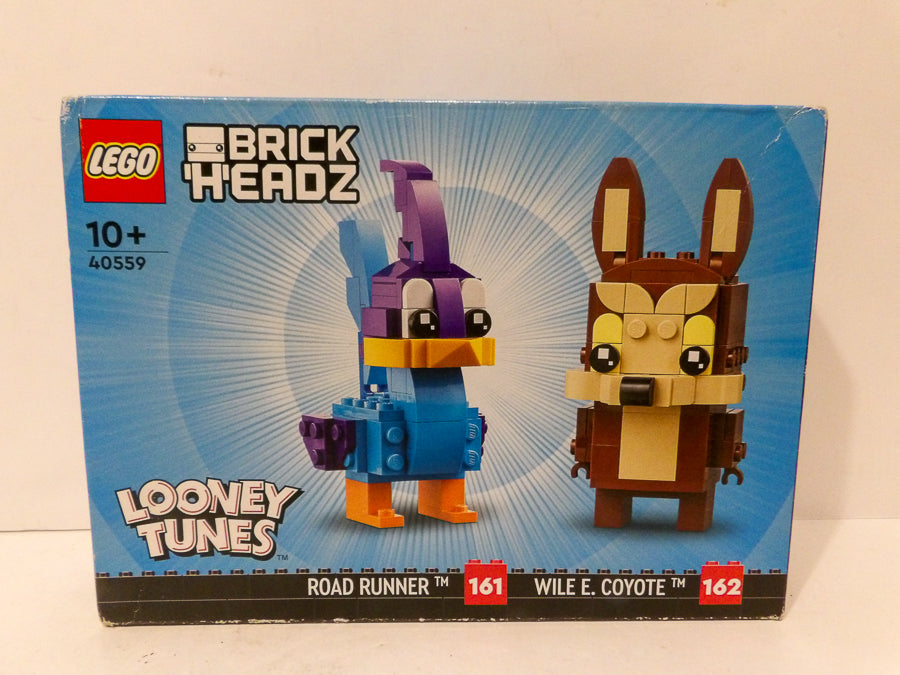 Lego Brickheadz Set - 40559 -  Looney Tunes - Brand New and Sealed - Minor Box Damage image 0