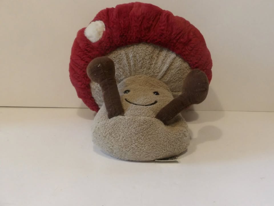 Jellycat Amuseable Mushroom Plush with label - Great Condition image 6