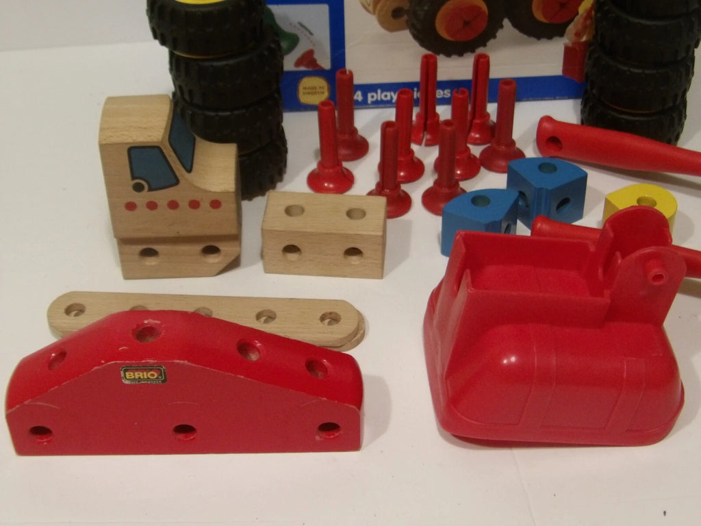Vintage BRIO Builder System Dump Truck 34219 1998 & Loads More Parts image 7