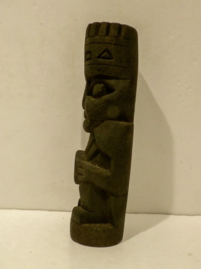 Hand Carved Wood Tiki Bar Tiki Sculpture - Great Condition image 4