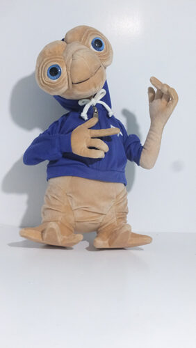 ET Extra Terrestrial 15" Plush image 0