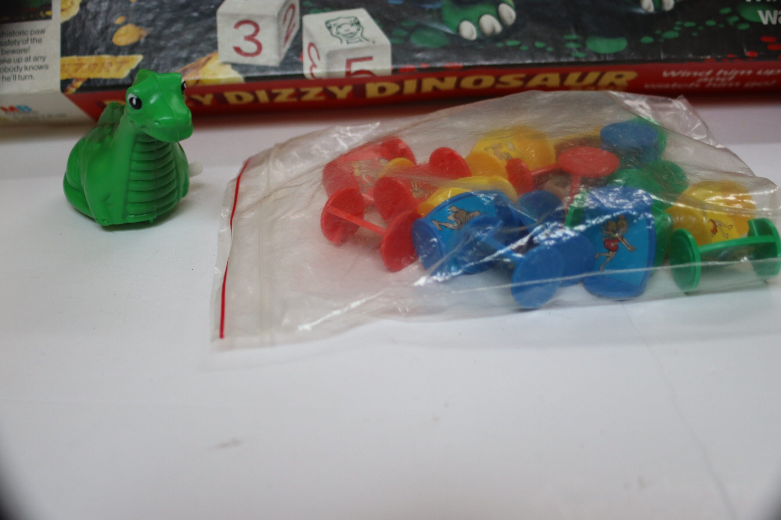 Dizzy Dizzy Dinosaur Board Game Vintage MB 1987 Complete  & Working Dizzy image 7
