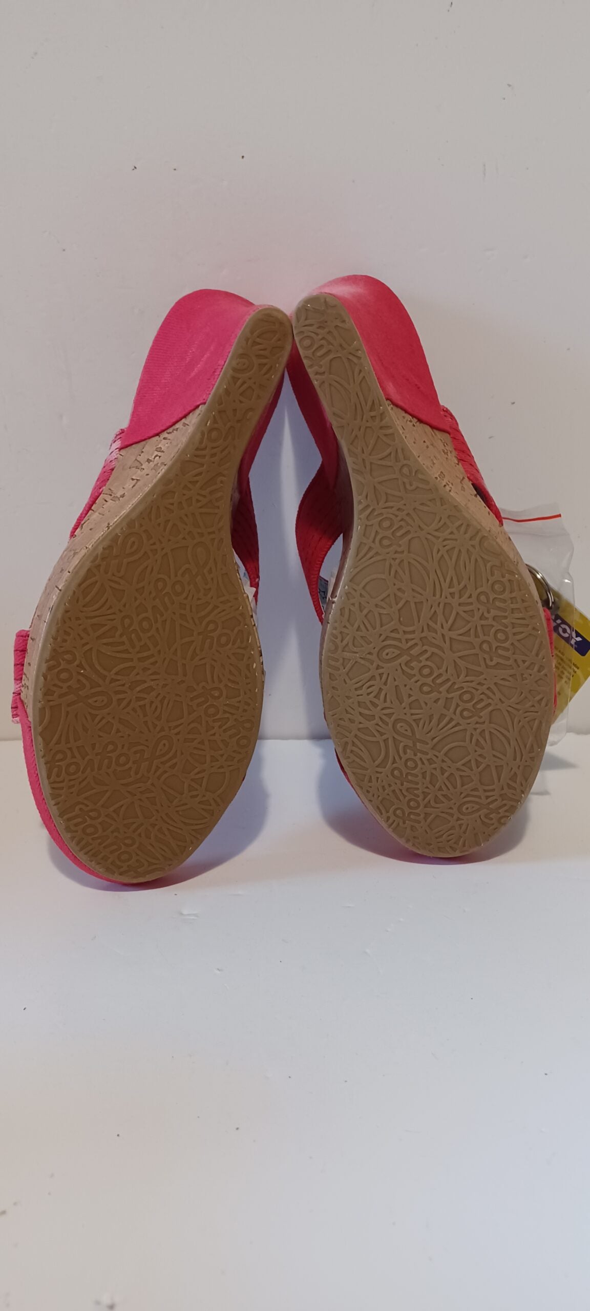 Hoyvoy - Sandalia - Wedge Heel - Denim Wash - Front Strap - Red - Brand New image 1