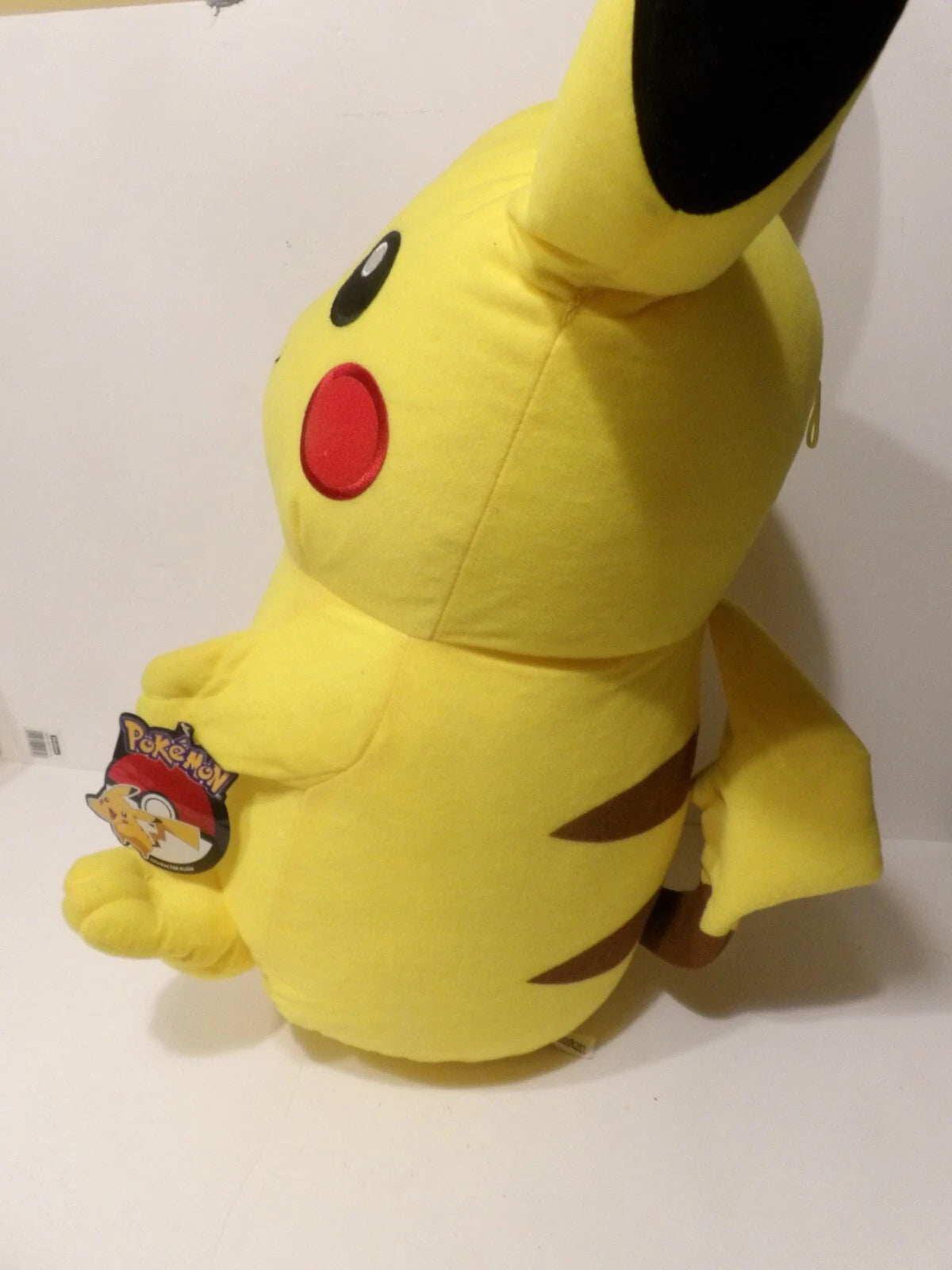 Pokemon Toy Factory 2017 - 20"/50cm - Pikachu Polyester Plush - New With Tags image 4