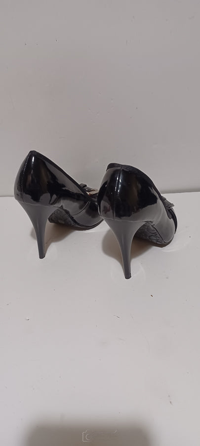 Xti - Chombinado - Ladies Heel - Front Buckle - Black - Brand New image 3