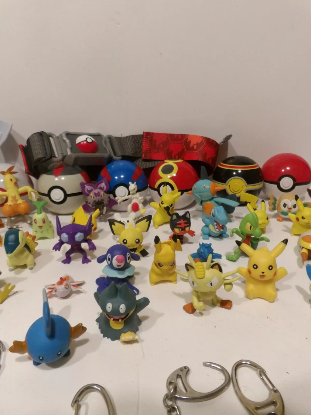 HUGE... Nintendo Pokemon Fantasy Sega Dragon Figure Bird Keychain Toy Lot image 3