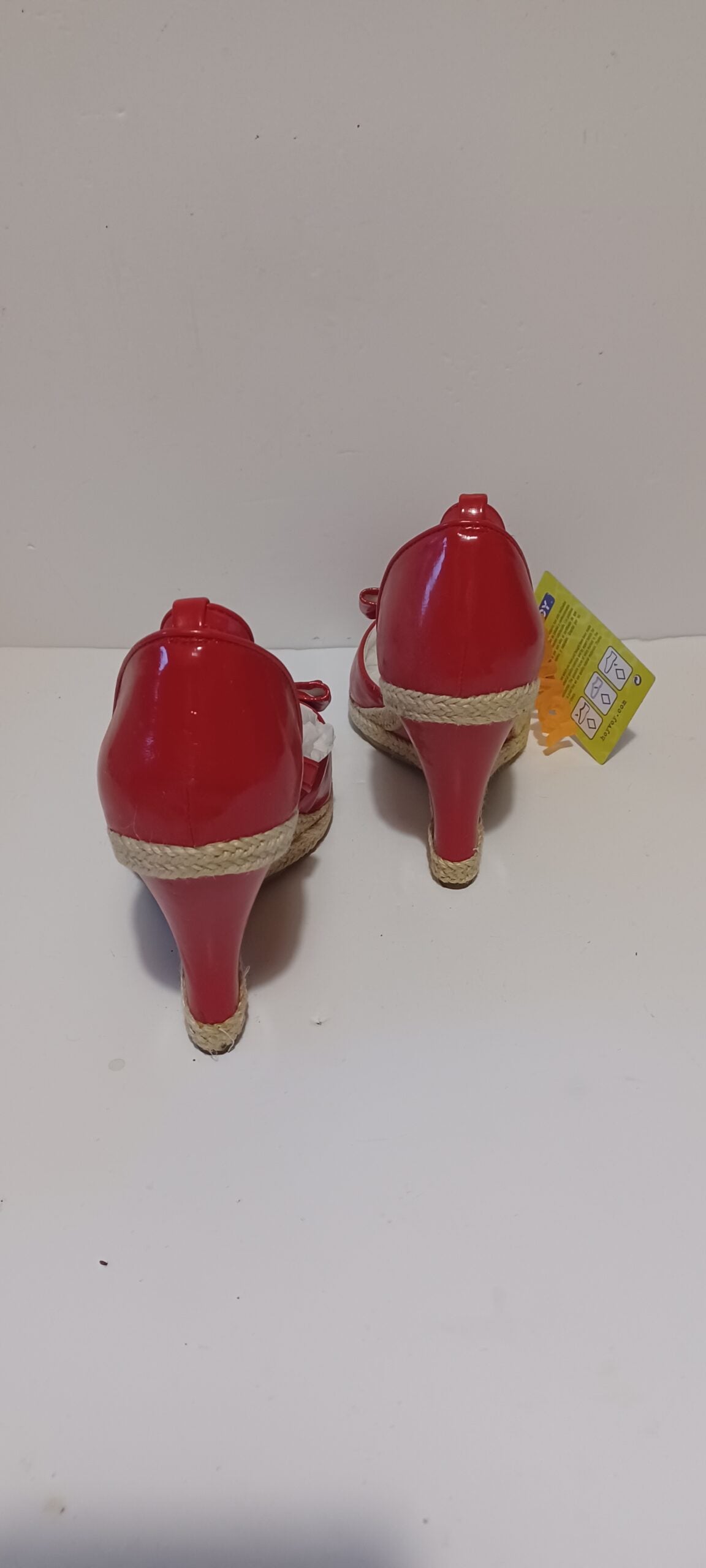 Hoyvoy - Bow - Wedge - Heel Strap - Red - Brand New image 4