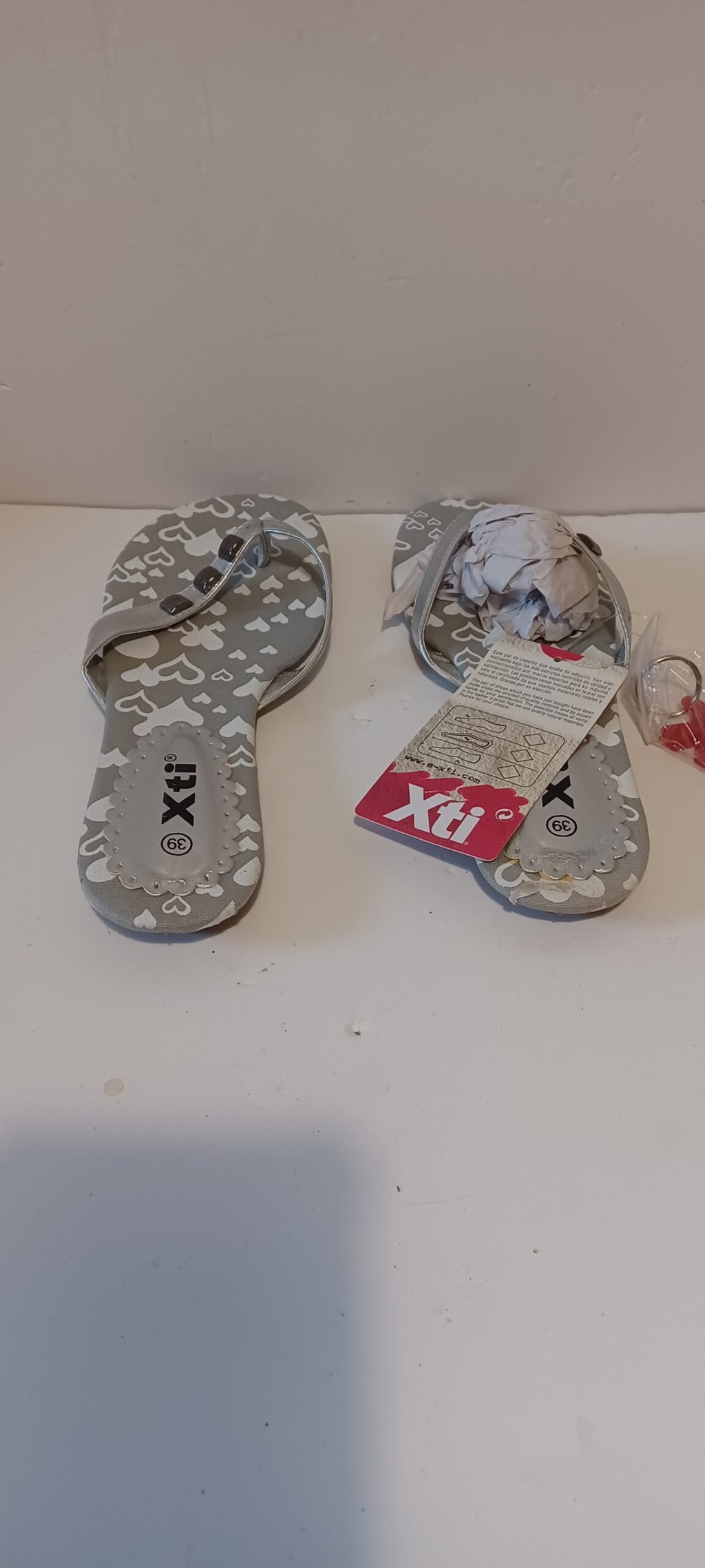 Xti - Sandlea - Ladies Flip Flops - Strap Decore - Silver - Brand New image 4