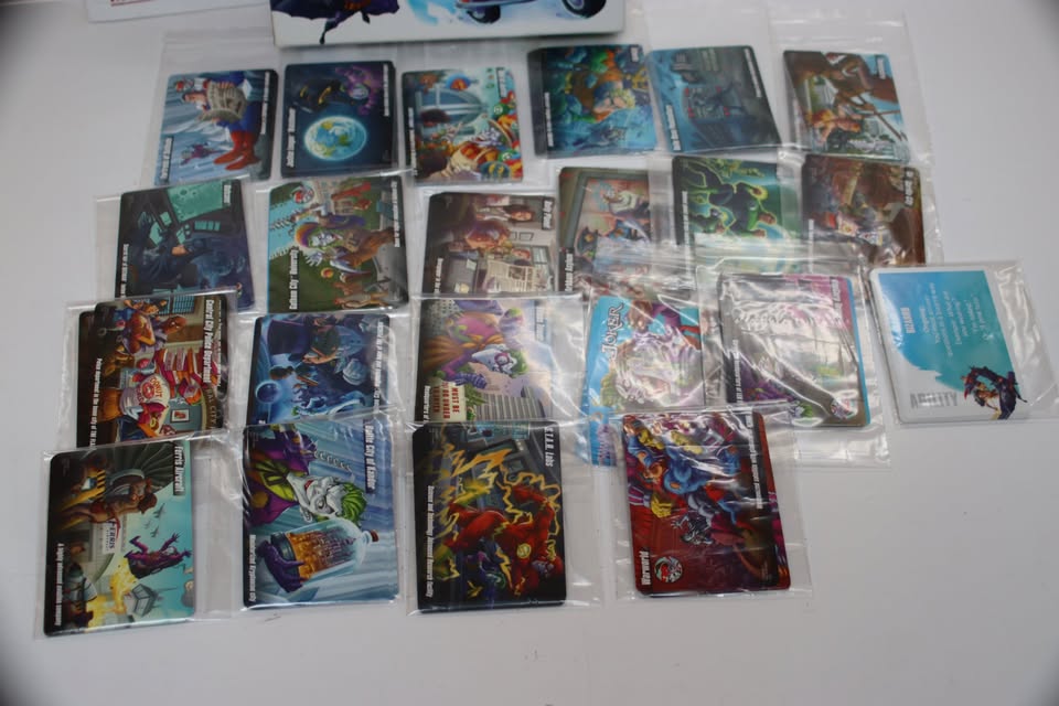DC Spyfall, Board Game, Cryptozoic, Justice League, Perfect Condition, image 1