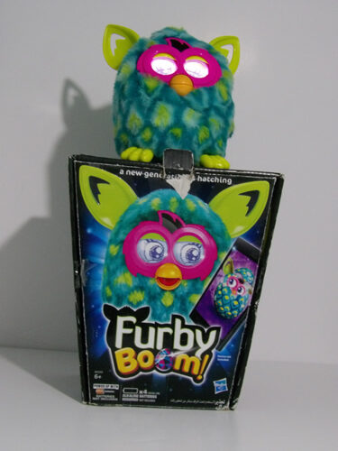 Furby Boom - Green Peacock image 0