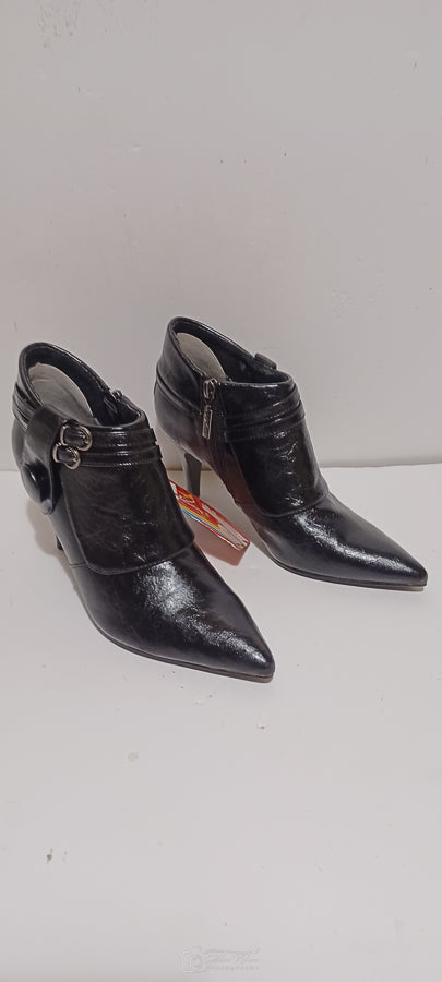 Xti - Ladies Half Boot - Side Buckle & Button - Black - Brand New image 0