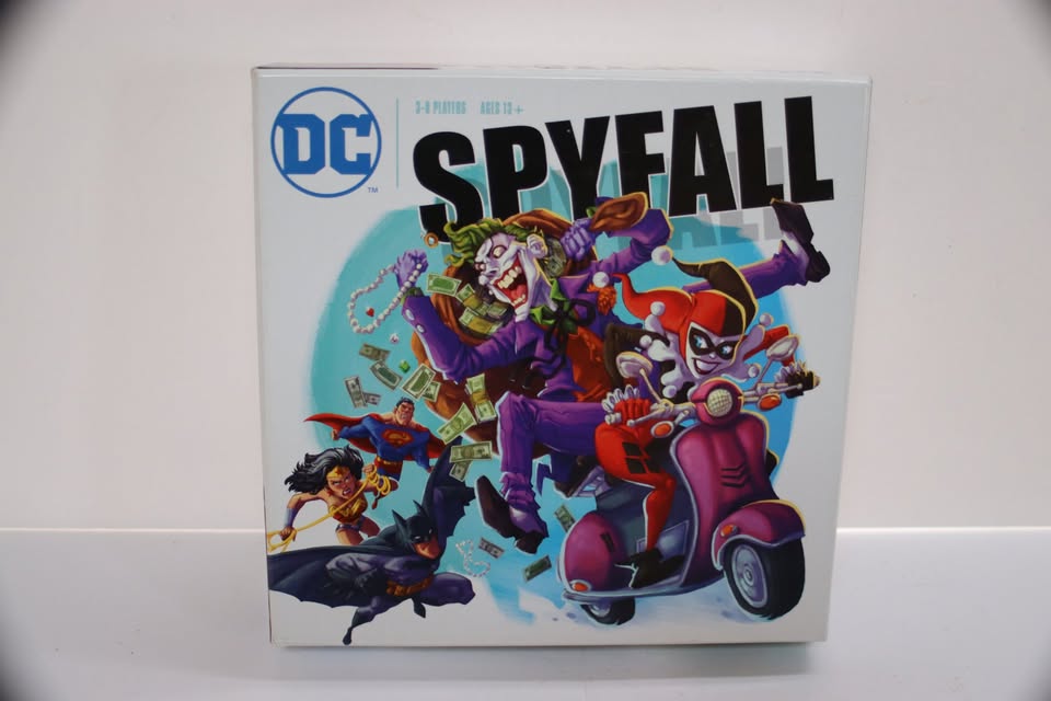DC Spyfall, Board Game, Cryptozoic, Justice League, Perfect Condition, image 3