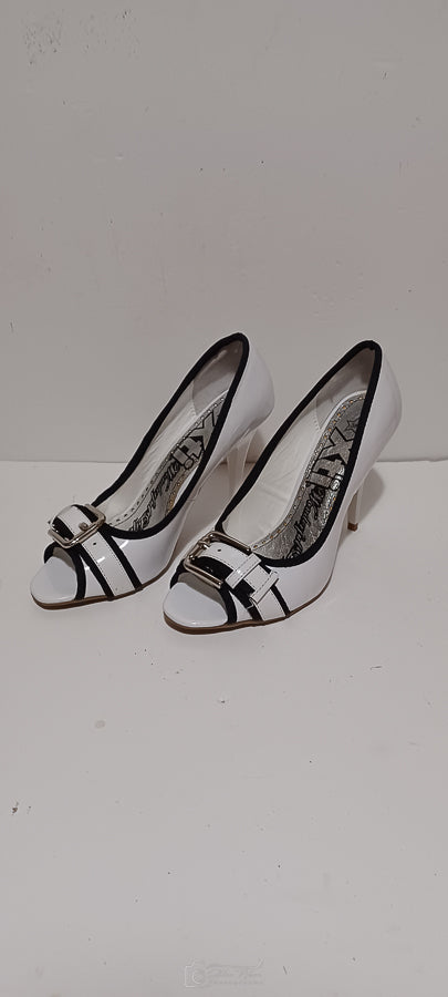 Xti - Chombinado - Ladies Heel - Front Buckle - White - Brand New - 5/38, White image