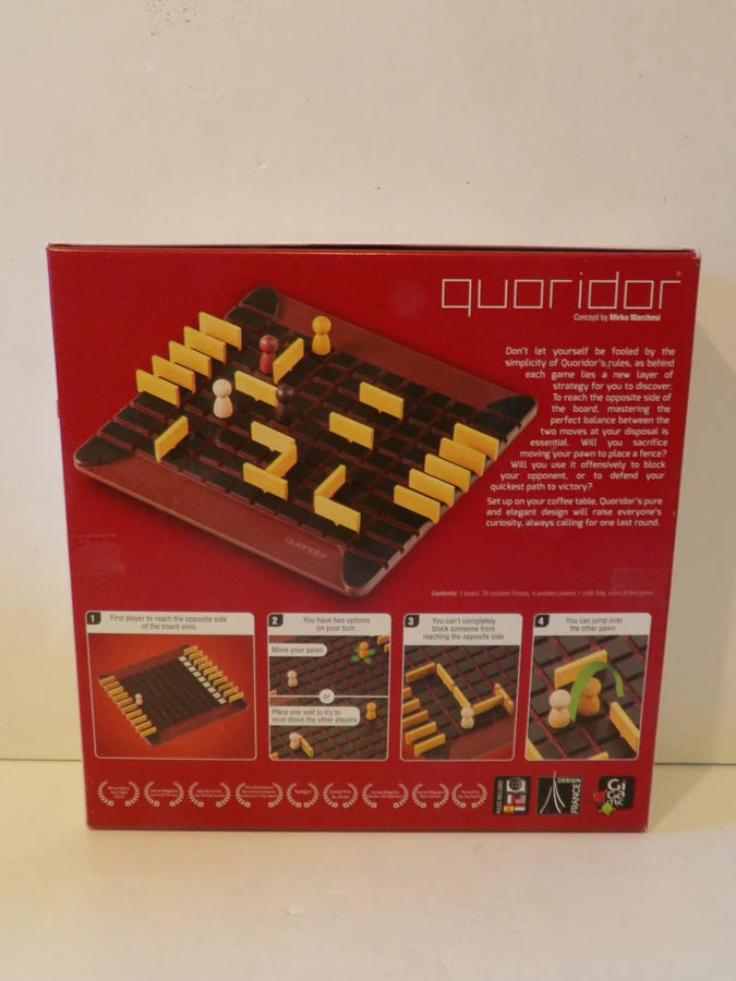 Gigamic - Quoridor Classic - Board Game - Ages 8+ - 2 - 4 Players - 2014 - As New Condition image 1