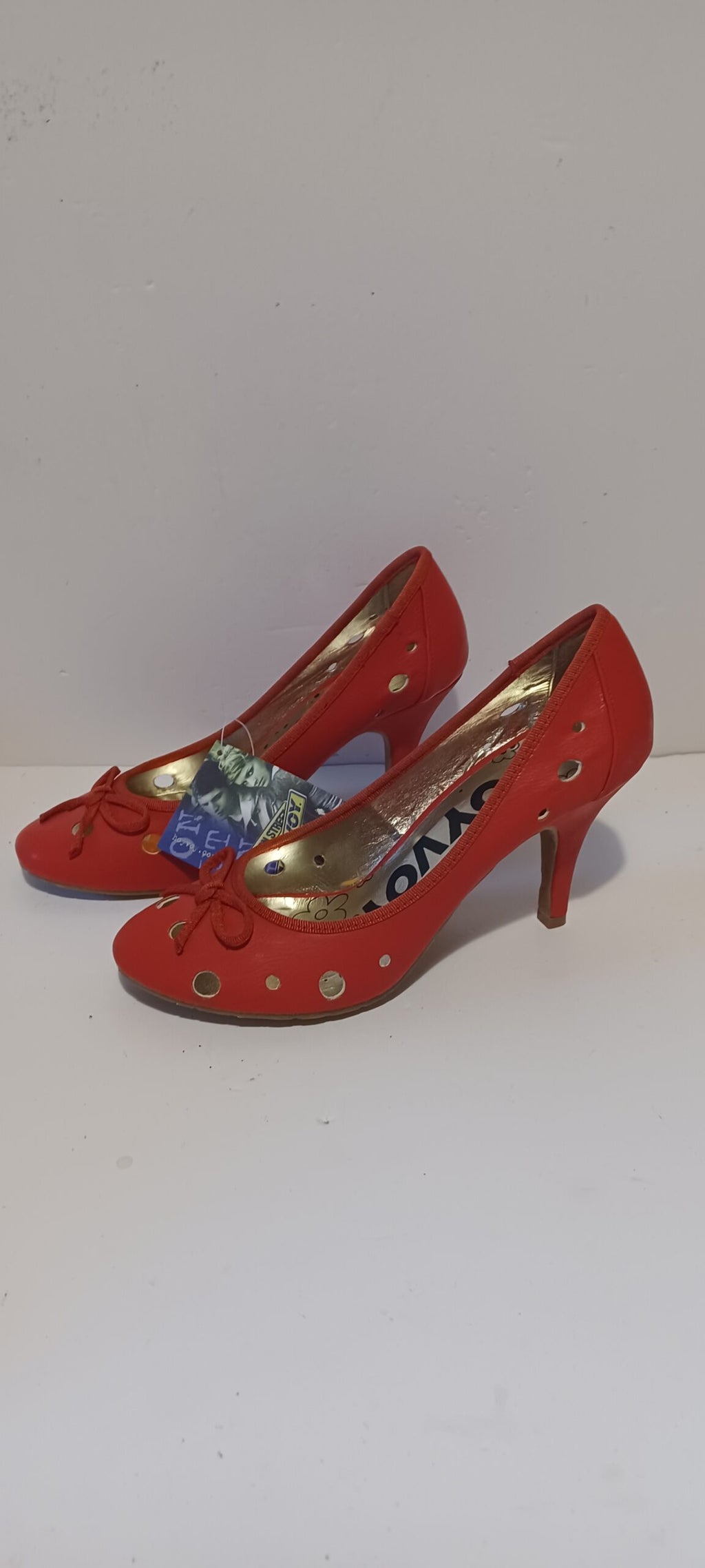 Hoyvoy - Heels and Bows - Strapless - Red - Brand New image 0