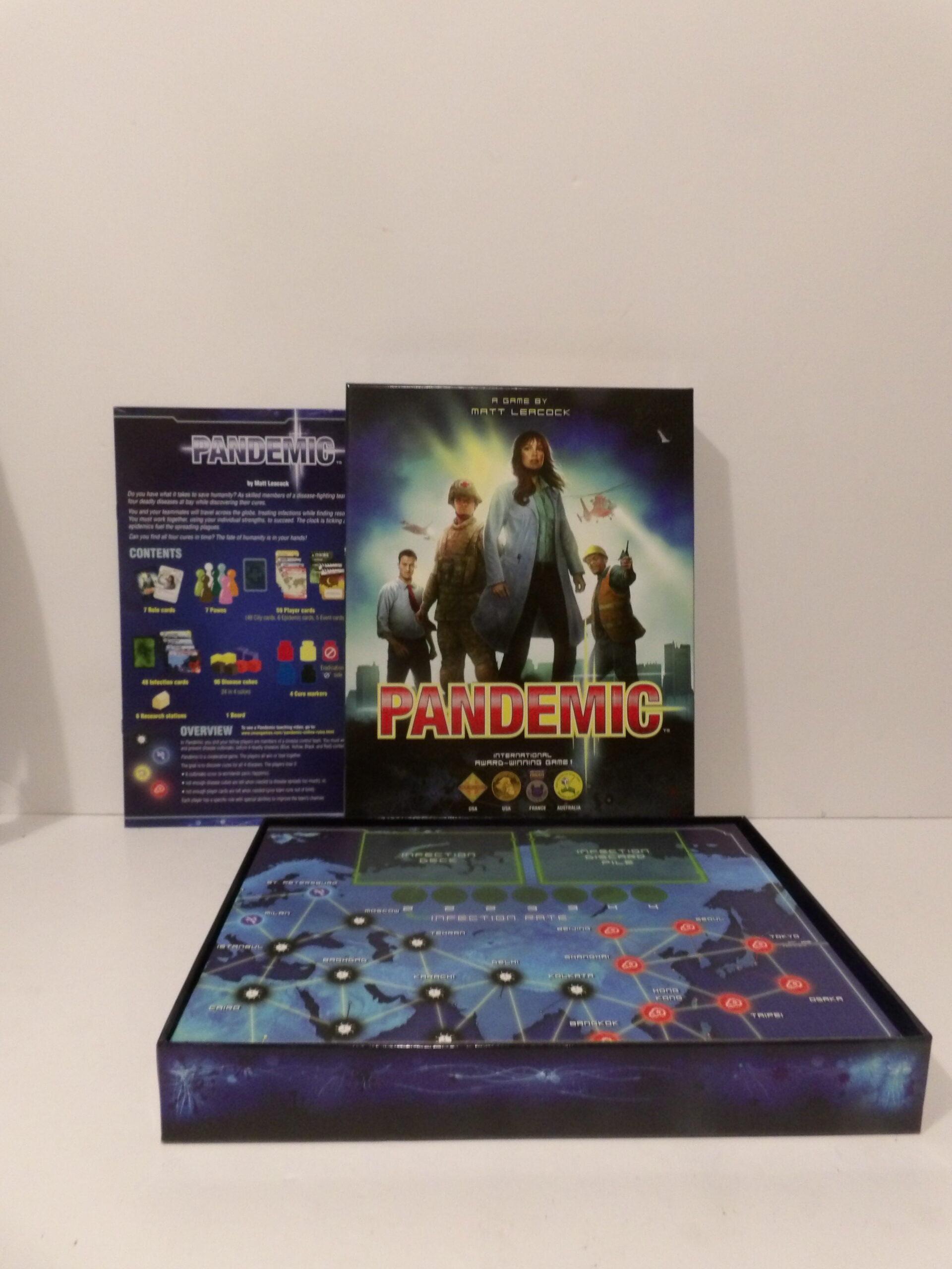 Pandemic 2013 Board Game 2nd Edition With Characters - Great Unused Condition image 4