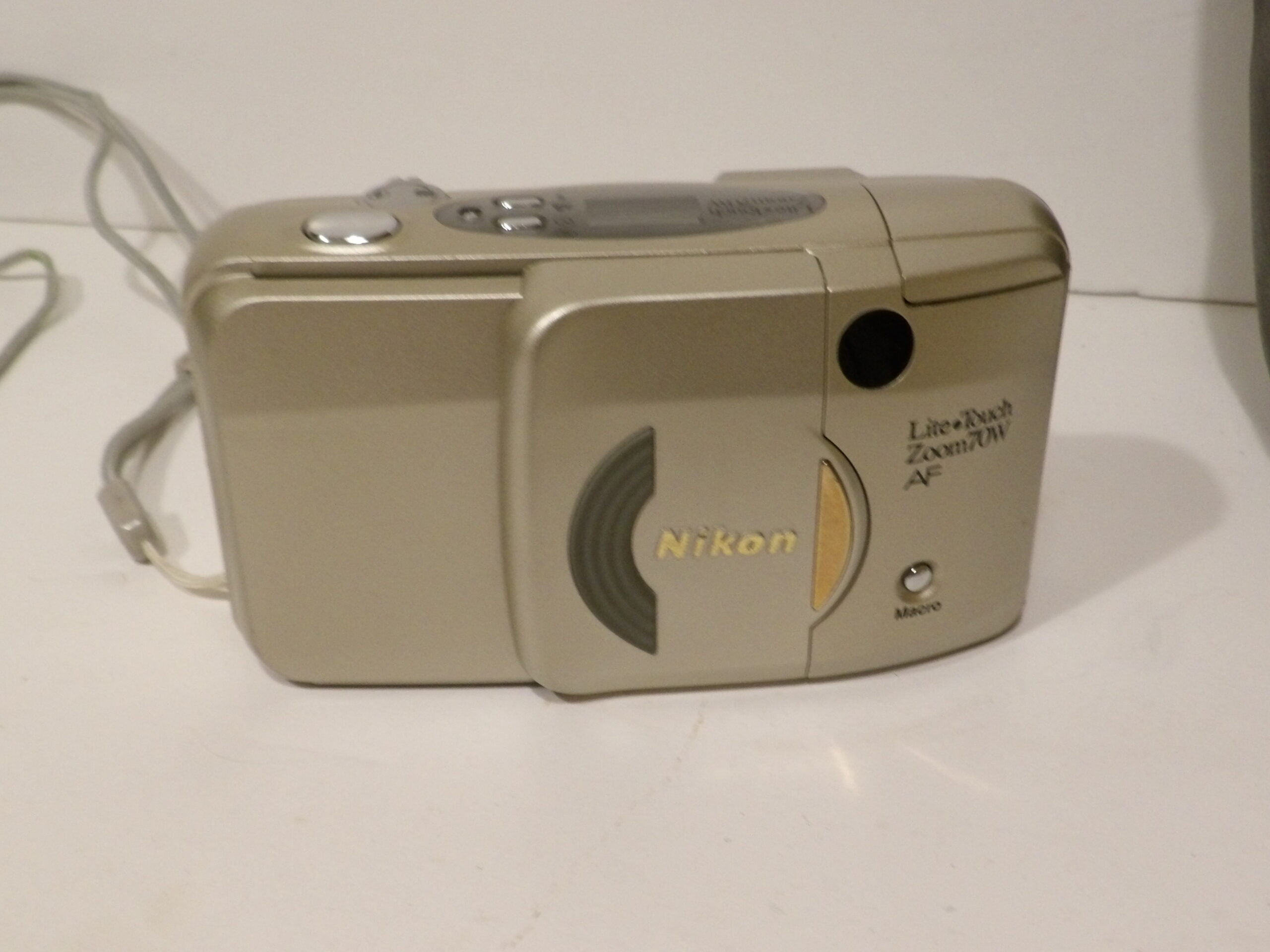 Nikon Lite Touch Zoom 70W 35mm Film Point And Shoot Camera Silver Working image 7